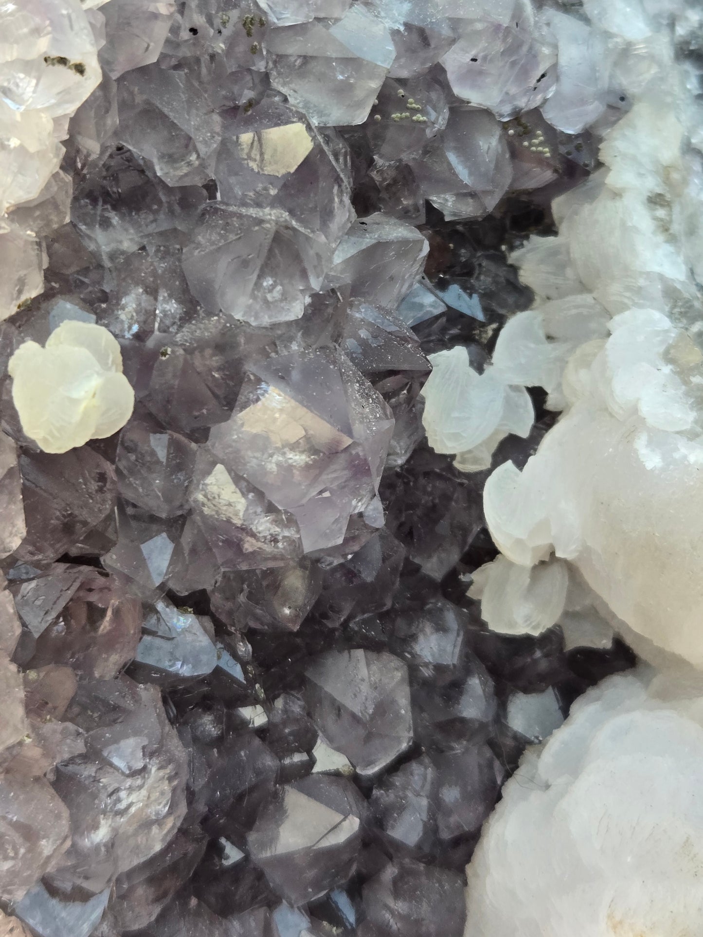 Amethyst Cutbase (S)