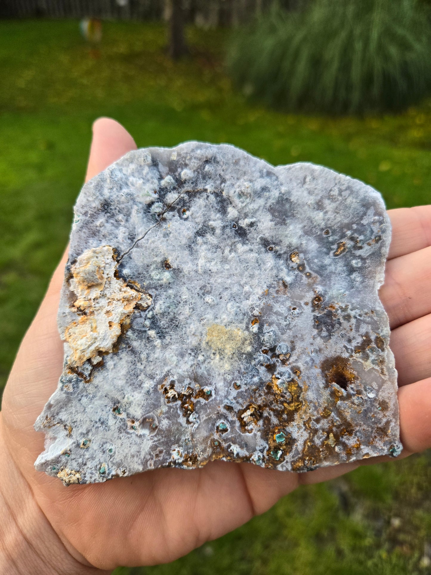 Chalcedony Crust with Amethyst (Natural Crack / Unrepaired)