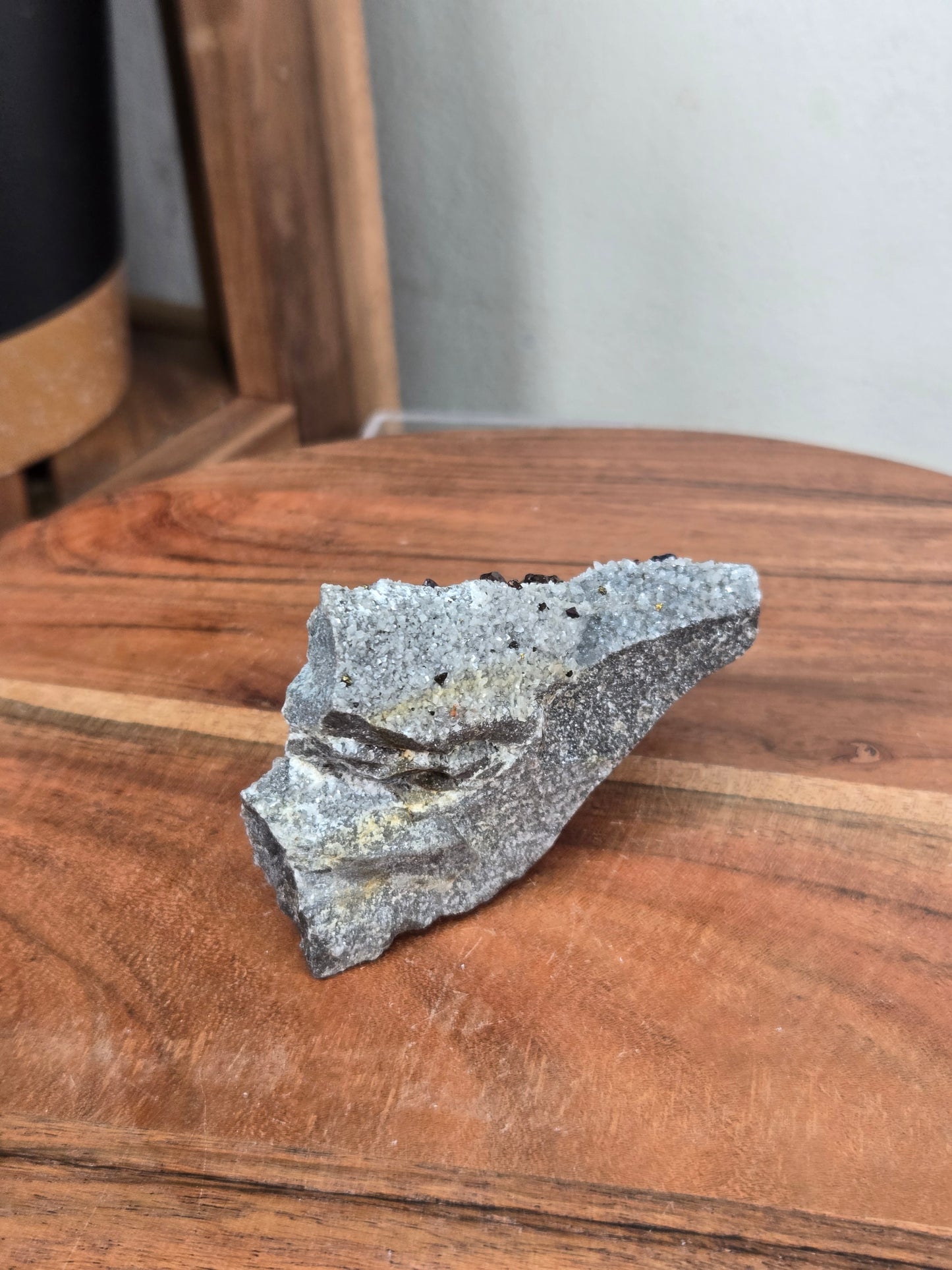 Chalcopyrite with Quartz and Dolomite