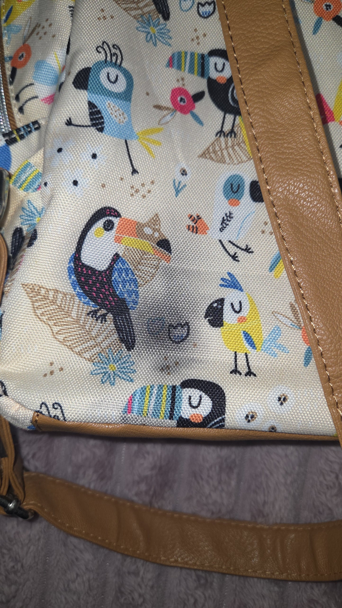 Bird BackPack (Stain)