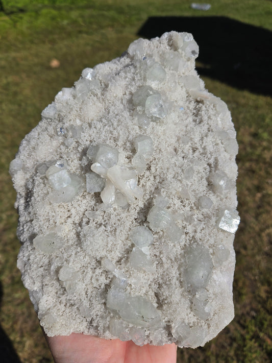 Apophyllite Stilbite & Hullendite (4.8lbs)