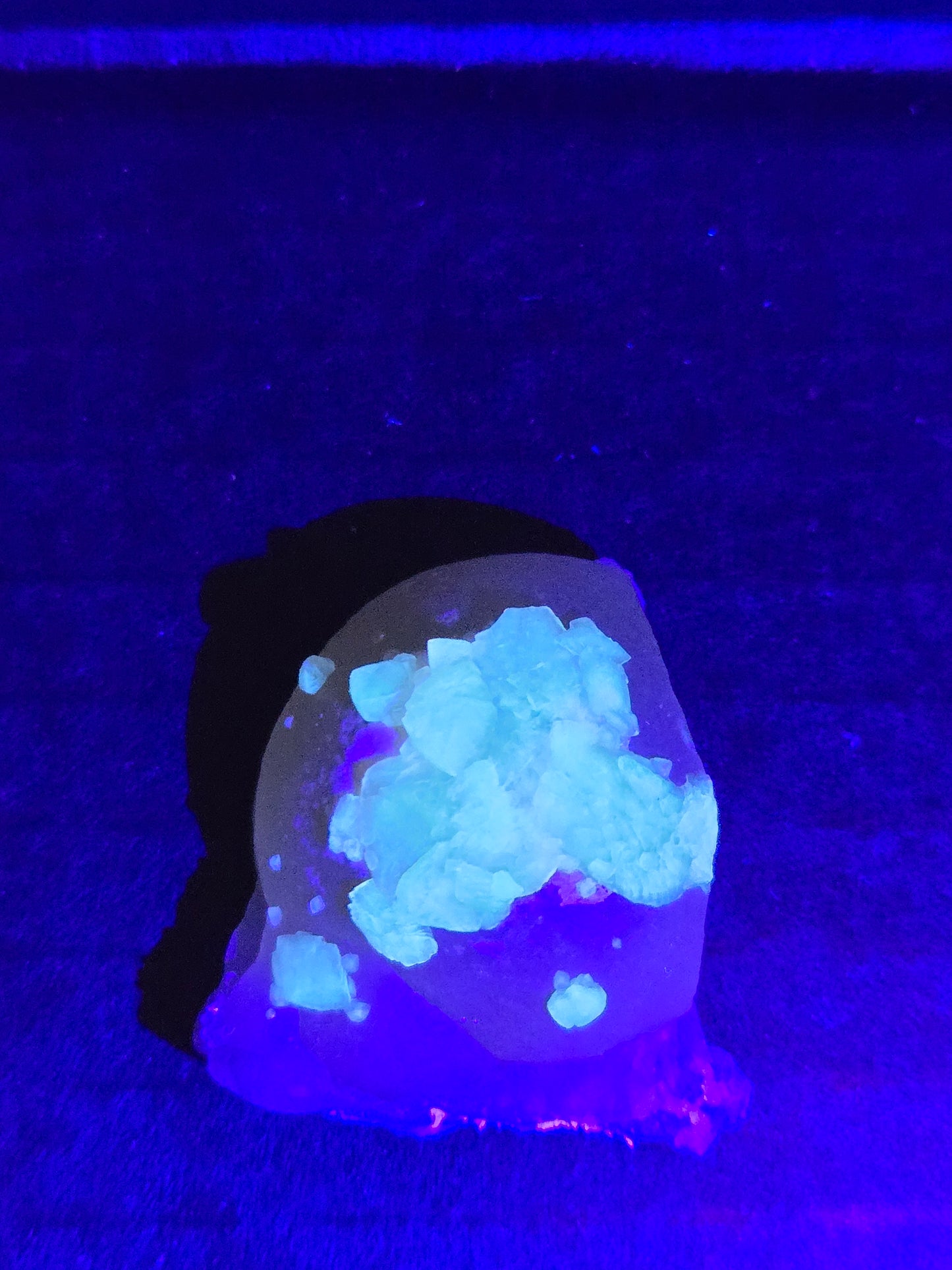 Fluorite Bubble With UV Reactive Calcite (India)
