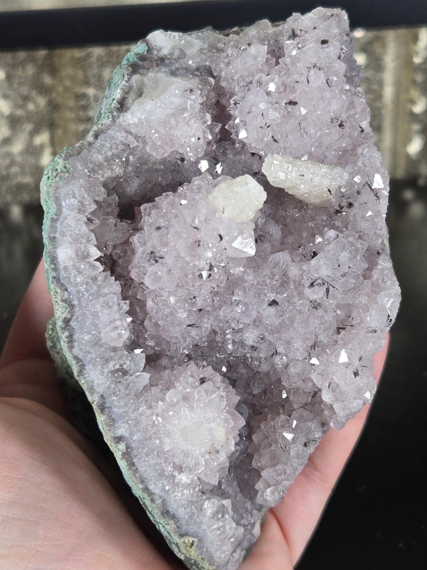 Amethyst Cutbase with Stalactites