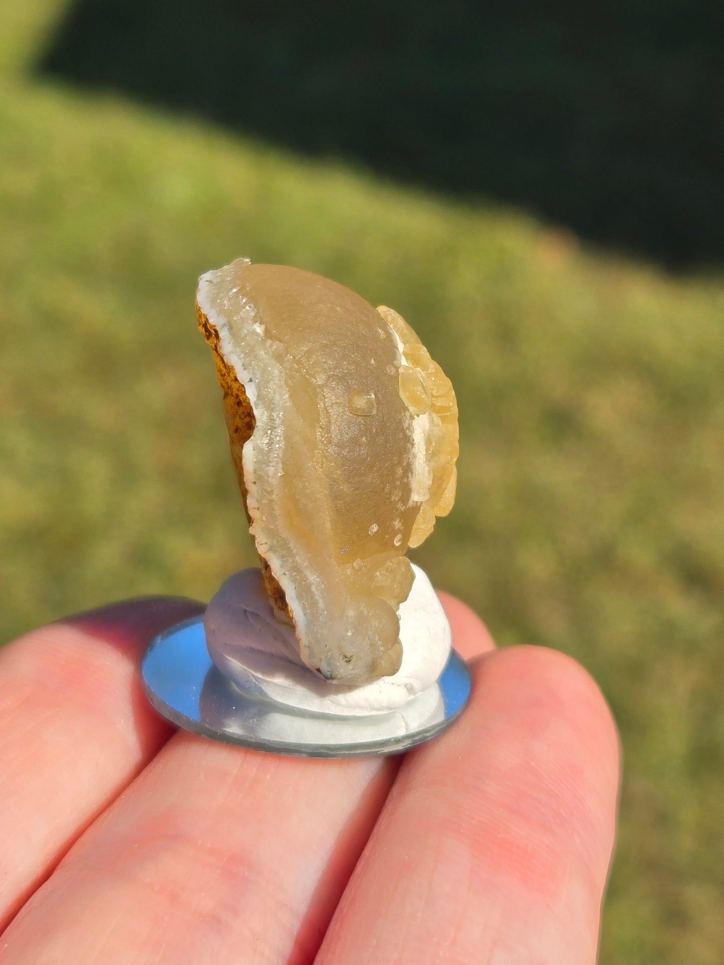Fluorite Bubble With UV Reactive Calcite (India)