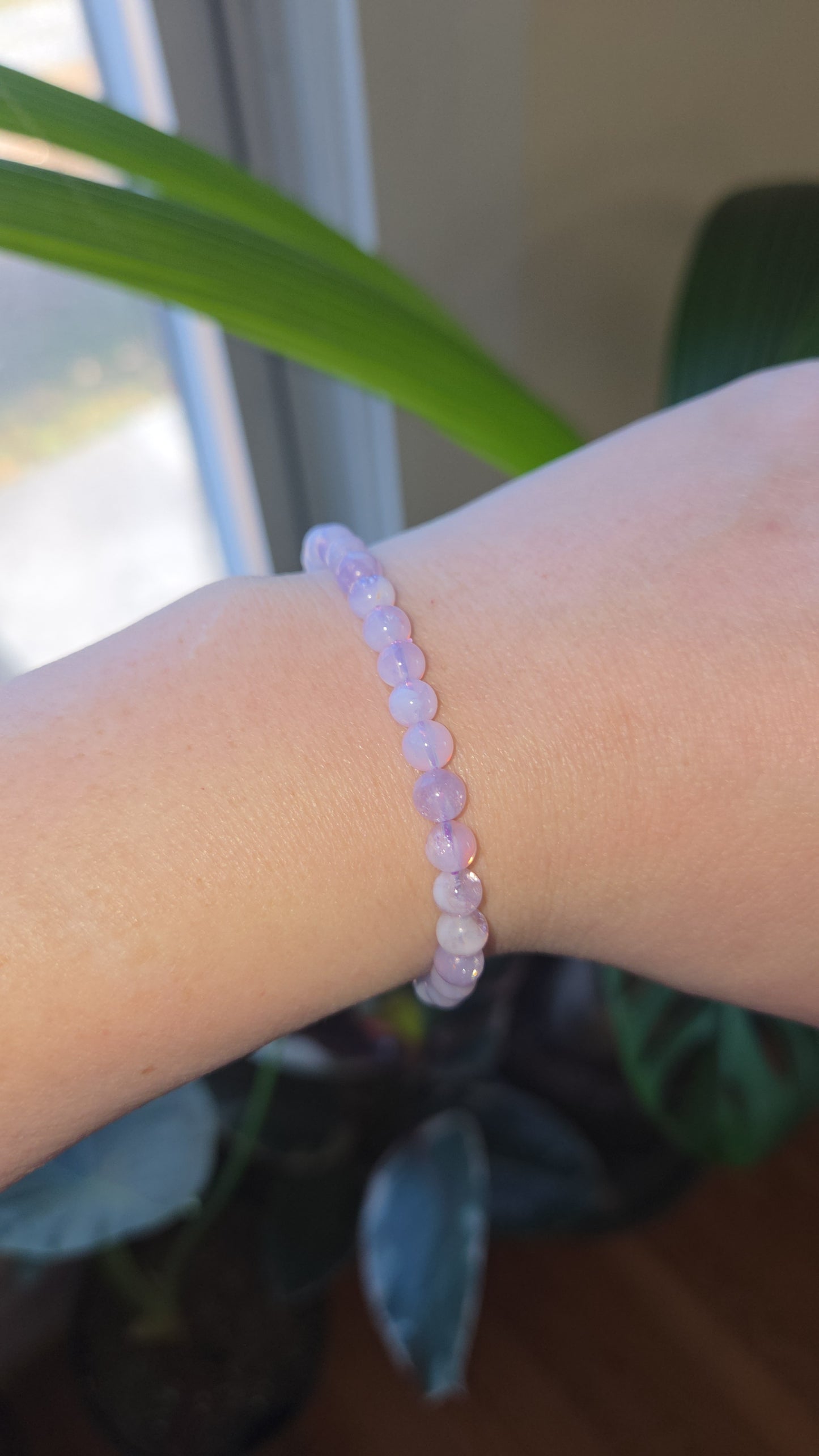 Lavender Quartz Braclet 6mm