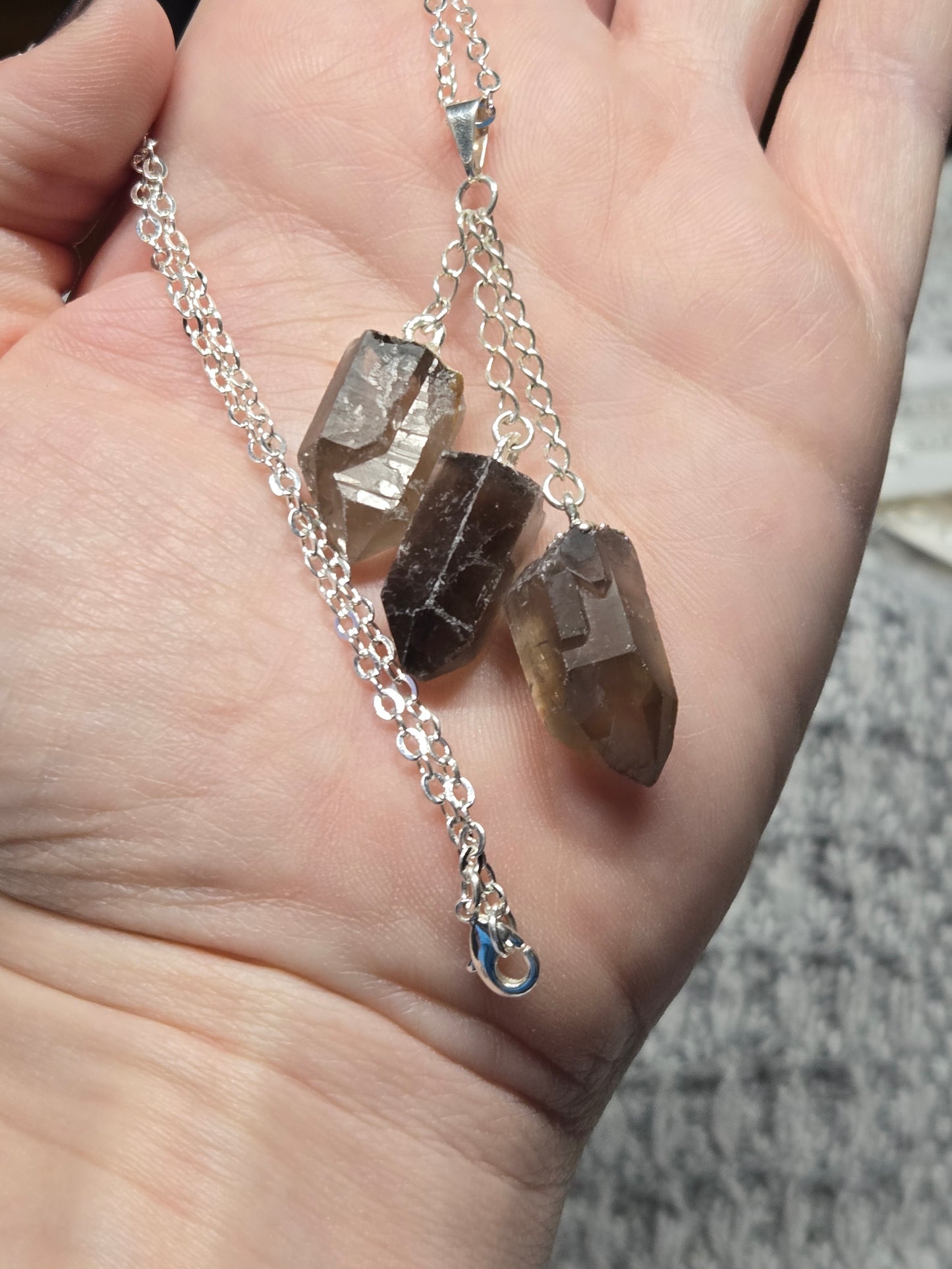 3 Point Smokey Necklace