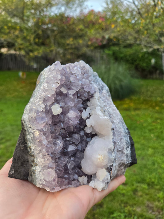 Amethyst Cutbase (S)