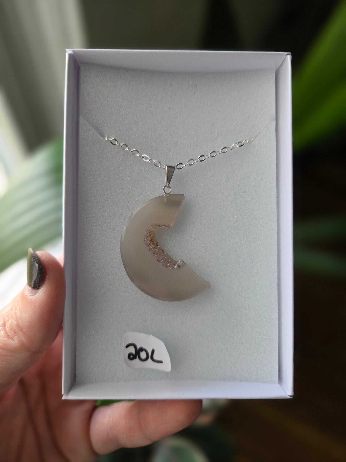 Agate and Amethyst Moons 🌙