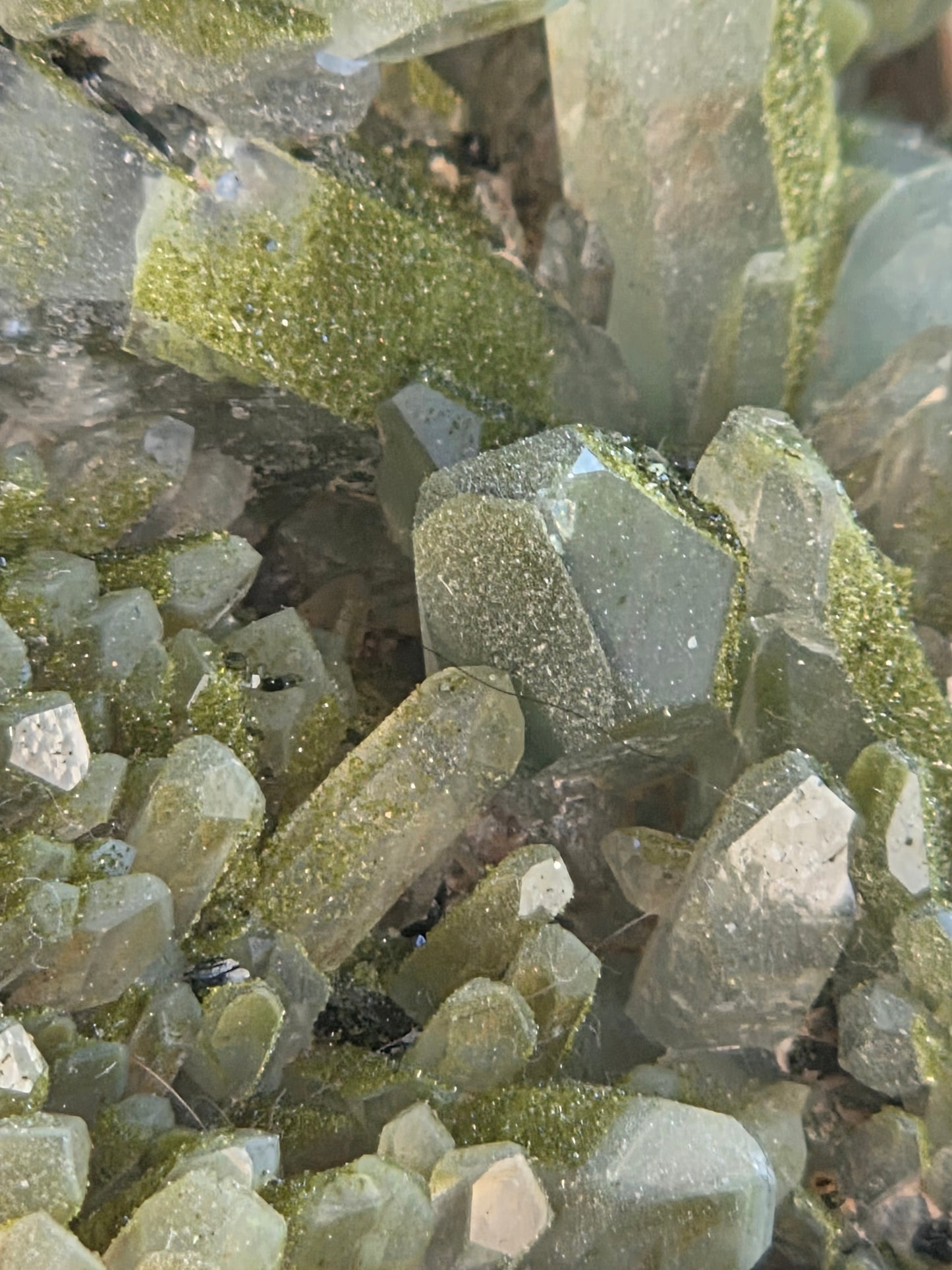 Chlorite Quartz and Epidote Dragon Head