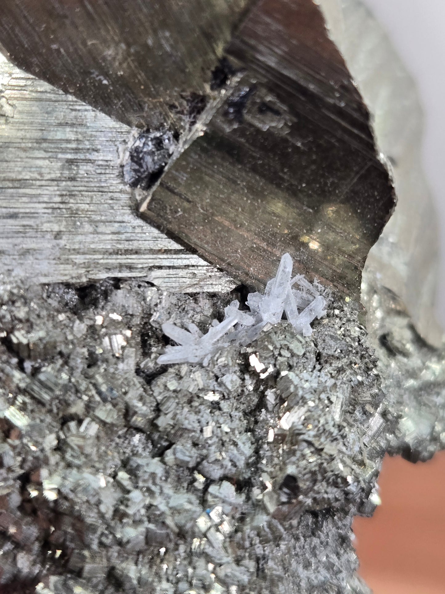 Cubic Pyrite with Quartz