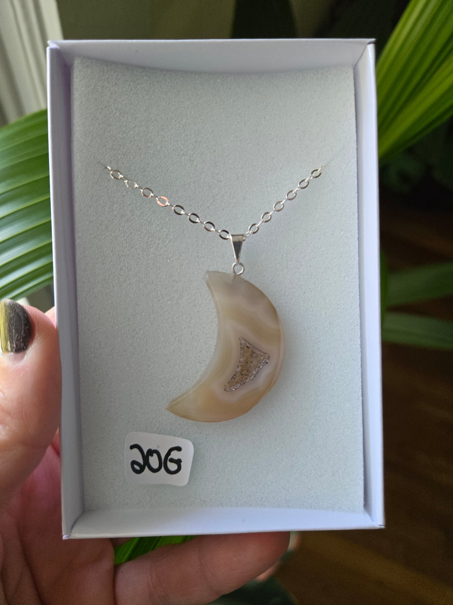 Agate and Amethyst Moons 🌙