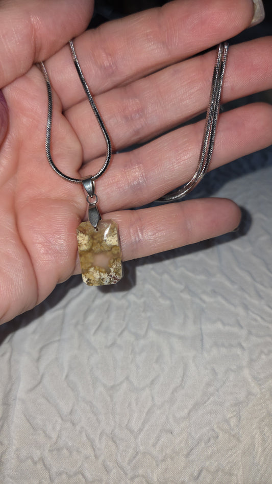 Moss Necklace