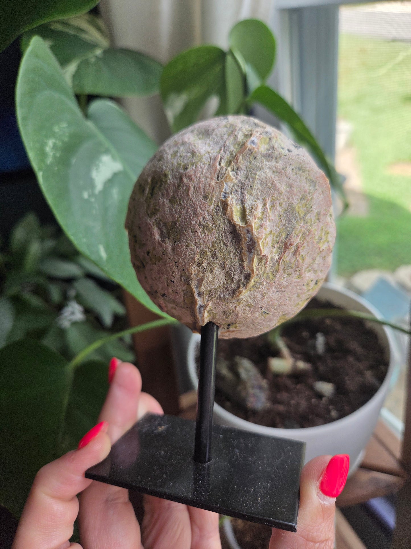 Geode on Stand