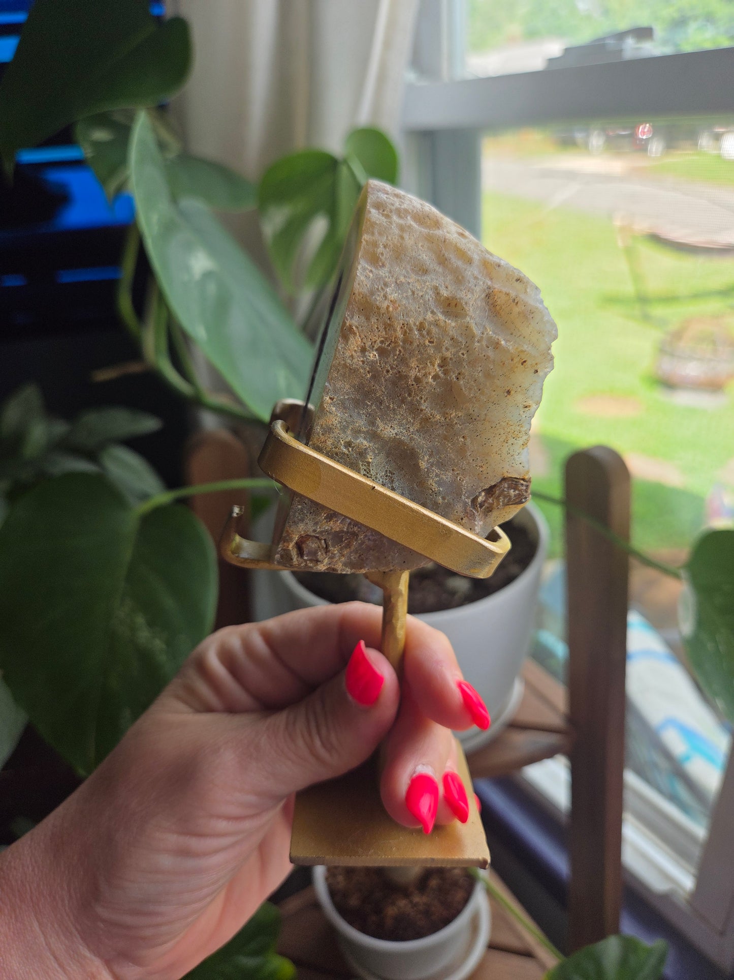 Geode on Stand