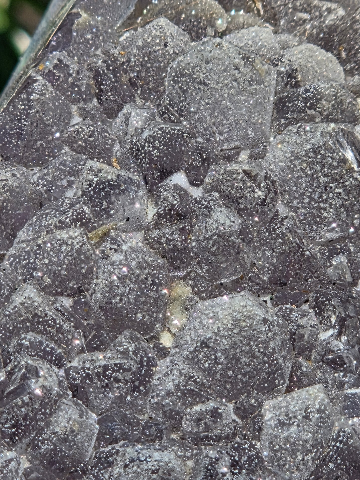 Sugar Amethyst Freeform (self stands)