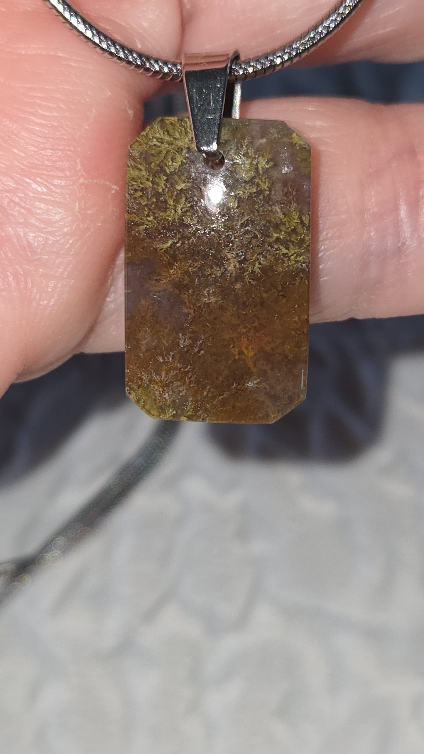Moss Necklace