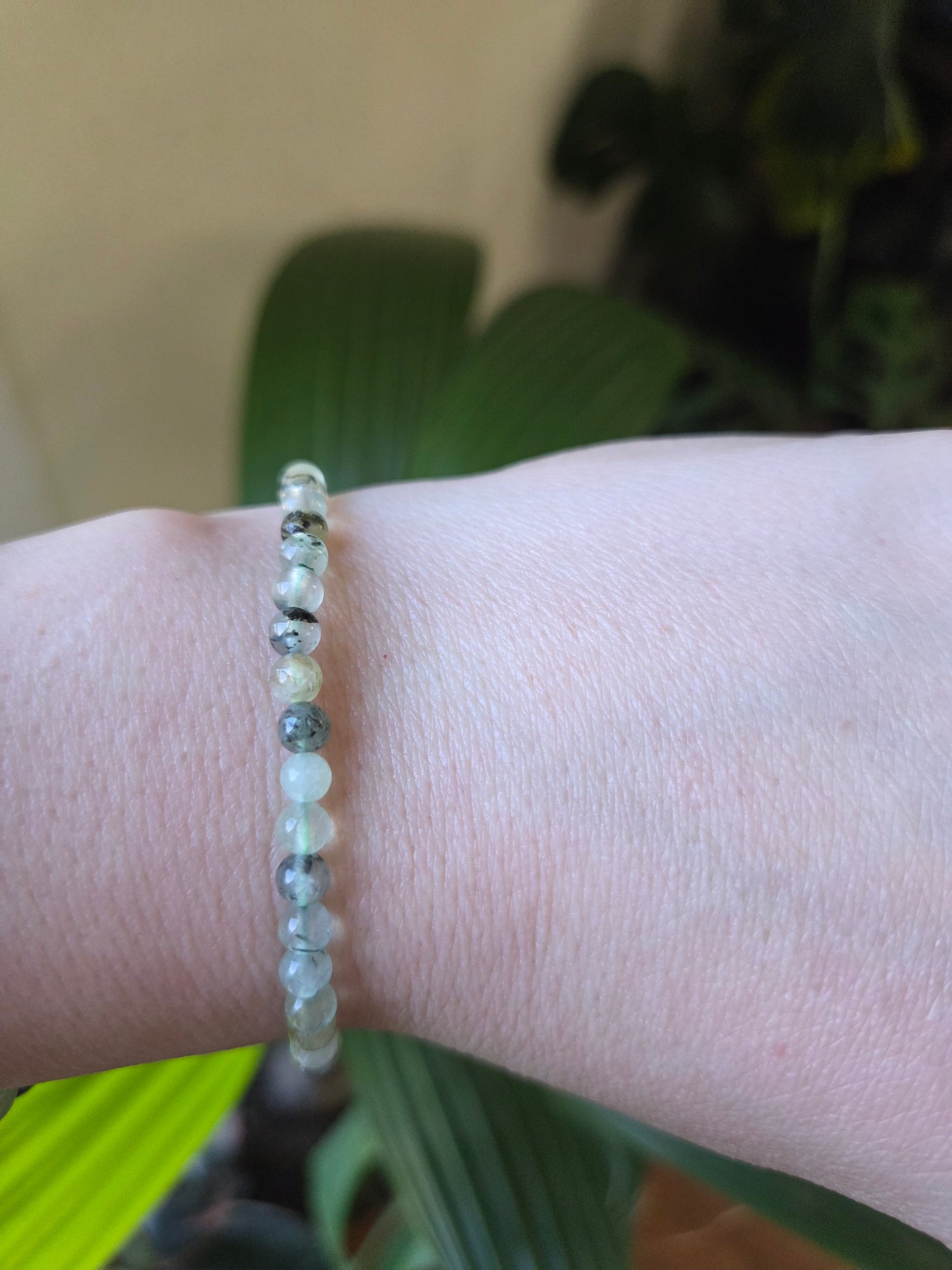 Prehnite Braclet
