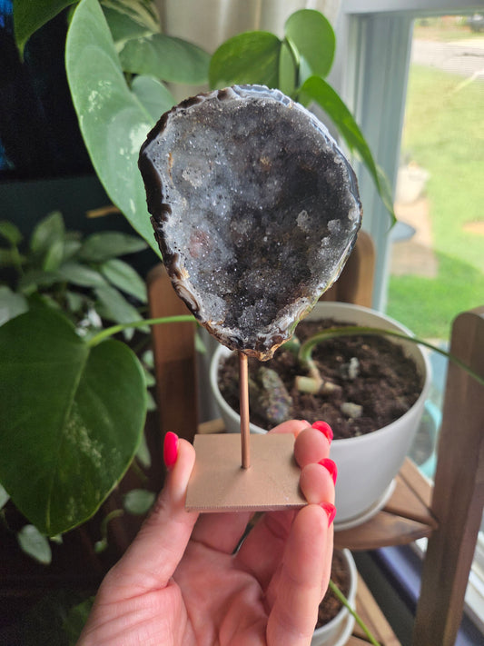 Geode on Stand