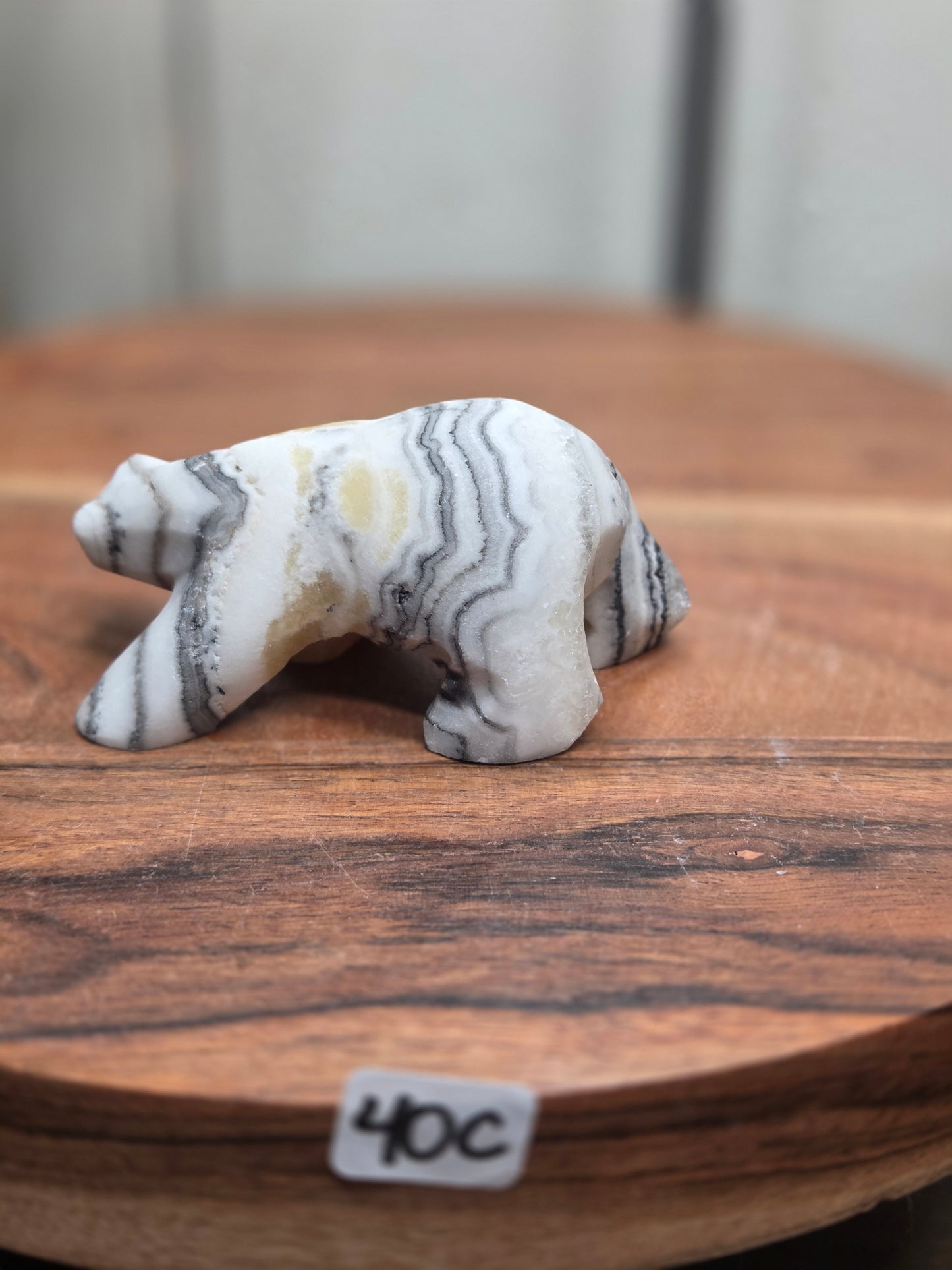 Onyx Standing Bear (medium)