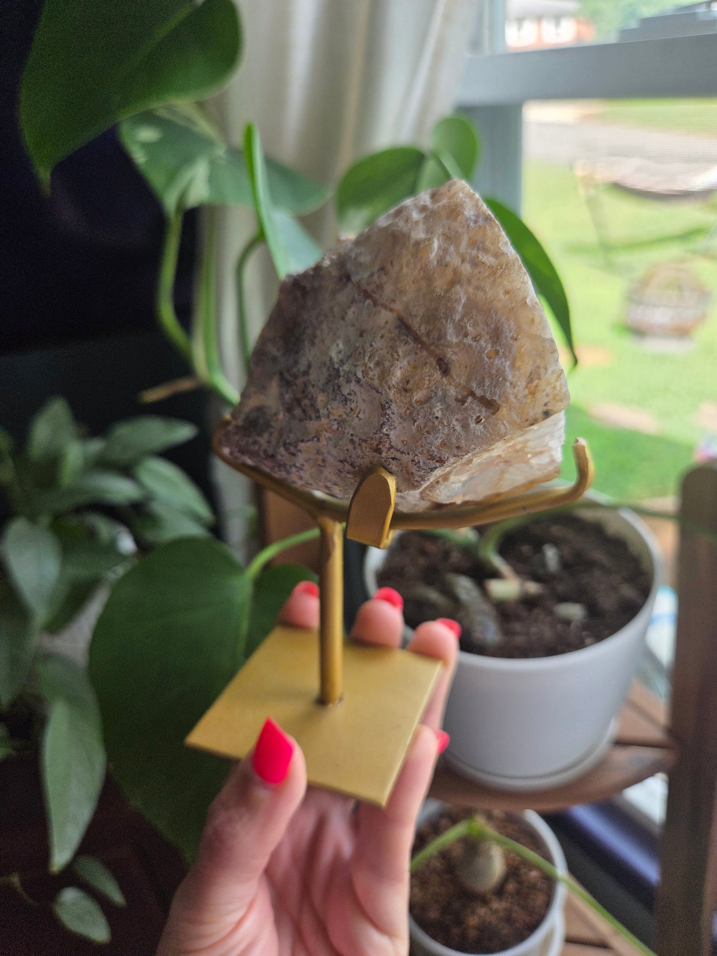 Geode on Stand