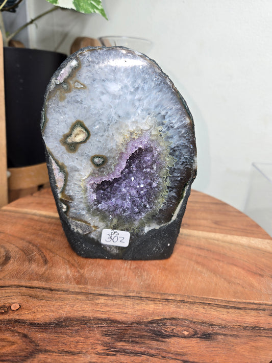 Comment to claim Madelyn Laws