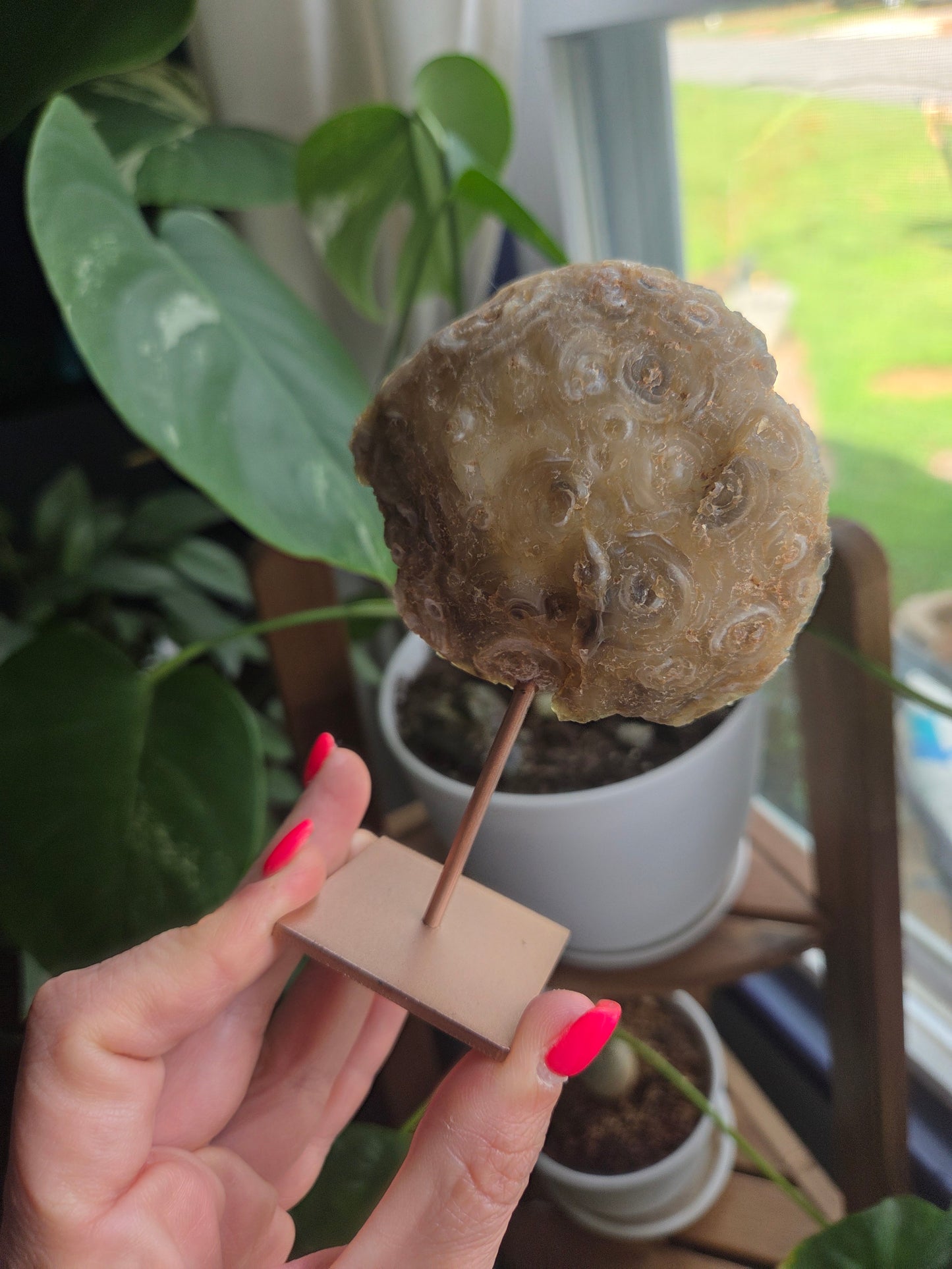 Geode on Stand